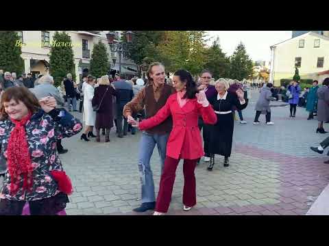 Видео: Шляхетский танец ПАДЕСПАНЬ! СМОТРИМ!