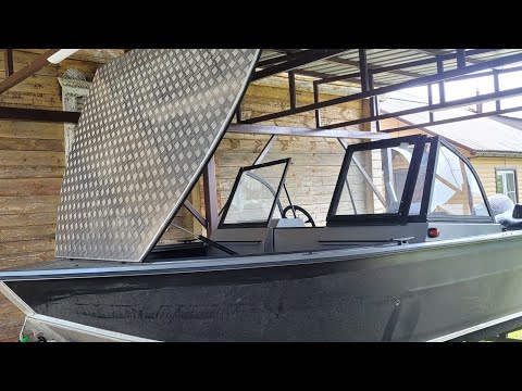 Видео: Обзор лодки Триера 490. А нужен ли капот? Паноптикс.