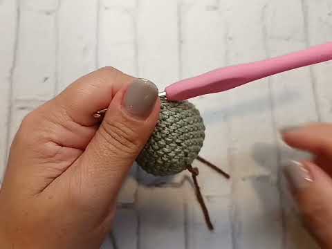 Видео: Часть 1 - Лошадка Кудряшка Сью #лошадкакрючком​ #лошадкаамигуруми​ #лошадкамастеркласс​ #символ2026