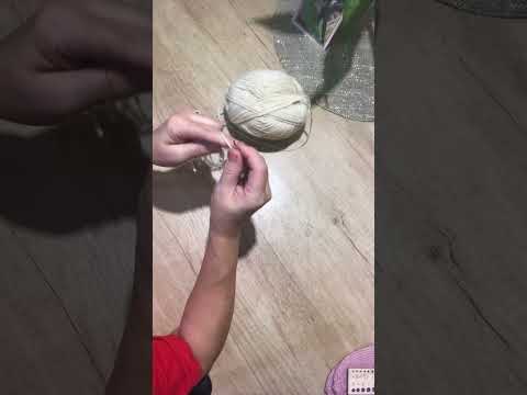 Видео: #Вязание два носка одновременно 