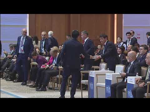 Видео: “Пленарное заседание «Новый энергетический порядок: фокус на средние державы”