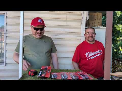 Видео: Обзор топовых ножиков от Milwaukee