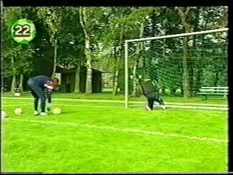 Видео: Тренировка вратарей. Германия.