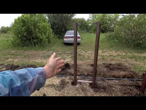 Видео: Забор на дачу из лиственницы. Плоский штакетник