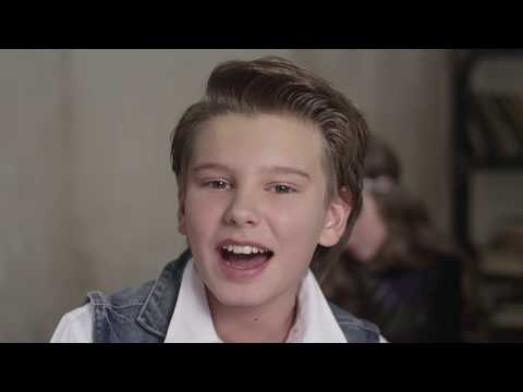 Видео: [Official HD] Pioneers - Первый поцелуй // Пионеры - First kiss