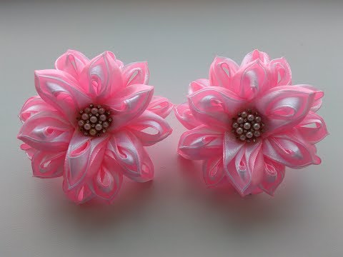 Видео: Красивые бантики из атласных лент 2,5 см. МК Канзаши / Beautiful bows of satin ribbons 2.5 cm.