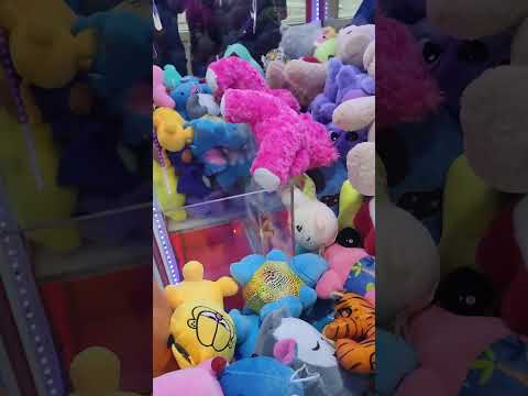 Видео: Как так могло получиться??🫨 | Розовый мишка🩷 #хватайка #игрушки #clawmachine