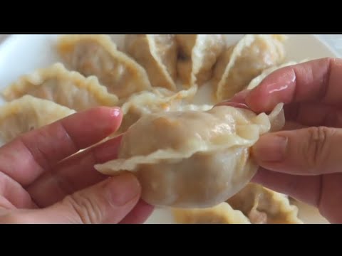 Видео: ГОТОВЛЮ ПАРОВЫЕ ПЕЛЬМЕНИ С ОСТРОЙ НАЧИНКОЙ 👌КИМЧИ МАНДУ 김치만두 #вкусно #food #dumplings