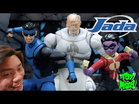 Видео: Jada Toys Invincible с Джуном