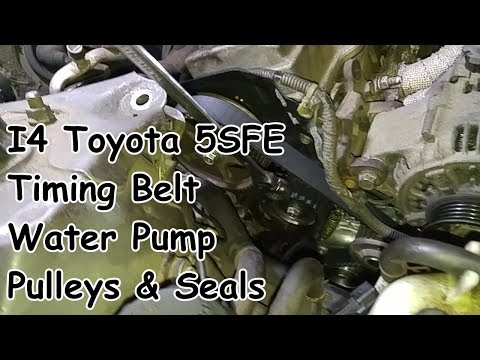 Видео: Замена ремня ГРМ, водяного насоса, уплотнителей и шкивов Camry: двигатель 2.2L I4 5SFE