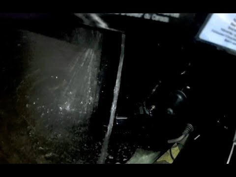 Видео: Термостат на Tohatsu и Mercury течёт, надо выбрасывать?