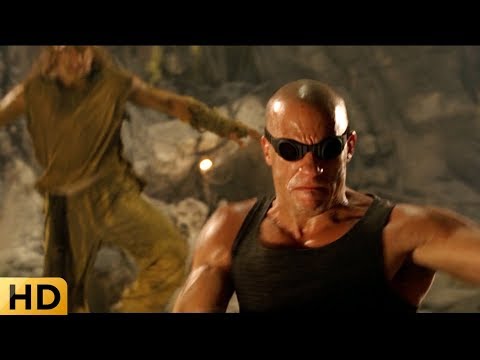 Видео: Теплый прием для Риддика в тюрьме. Хроники Риддика.