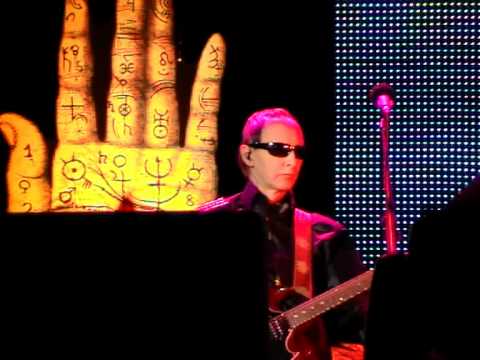 Видео: Пикник 30 световых лет. Омск 25.11.2011 часть 1