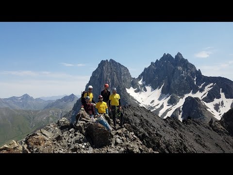 Видео: Лучший альпинистский район Грузии - Чаухи.