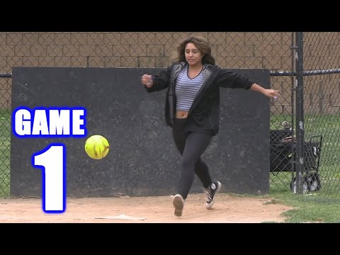 Видео: ФУТБОЛ И БЕЙСБОЛ! | Сезонная серия кикбола | Игра 1