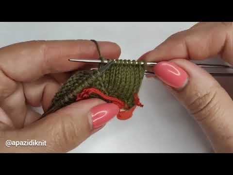 Видео: лягушка спицами .,Мастер класс от @apazidiknit