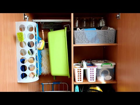 Видео: Организация хранения приспособлений для уборки на БАЛКОНЕ 🧹🪣.