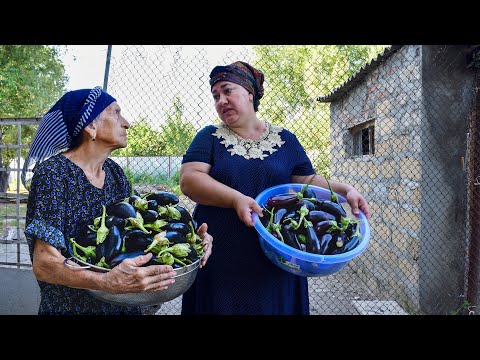 Видео: Квашеные  Баклажаны 🍆 Фаршированные Овощами! - овощи, собранные с грядки!