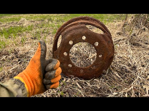 Видео: ОТКУДА ЭТО ЗДЕСЬ ВЗЯЛОСЬ?! ЧЕГО ТОЛЬКО НЕ НАЙДЕШЬ НА МЕТАЛЛОКОПЕ!
