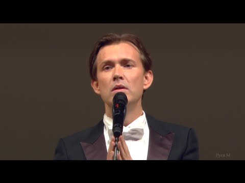 Видео: Олег Погудин "Вам 19 лет"