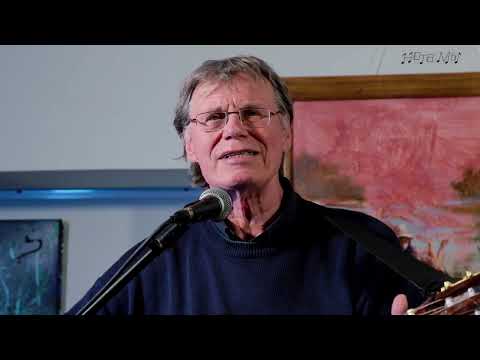 Видео: Осенняя. Поёт Владимир Патов