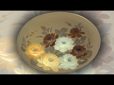 Видео: Замалевок. Лариса Гончарова из Жостово. Букет на бежевом фоне. Кованый Жостовский поднос