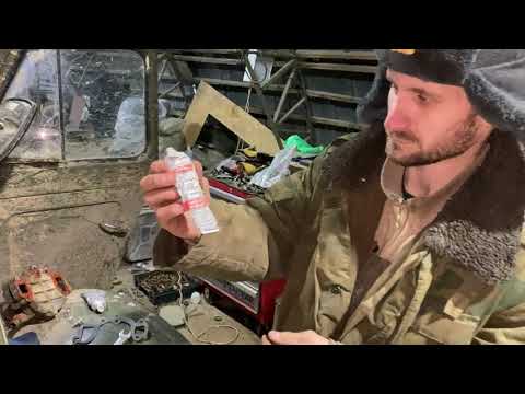 Видео: Замена помпы на ГАЗ 69, УАЗ, Газель, Волга, змз 402.