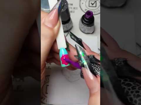 Видео: Дизайн градиент и роза. Мастер класс от Юлии Билей в Periscope.