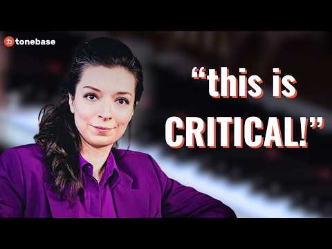 Видео: Победительница конкурса имени Шопена отвечает на главные вопросы о фортепиано (при участии Юлианн...