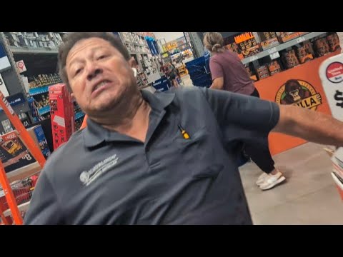 Видео: Этот мужчина пытался подраться со мной из-за розыгрыша Apple Pay.