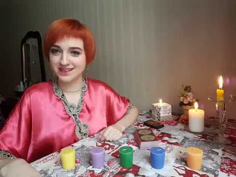 Видео: Что у него(неё) в подсознании к тебе? Гадание онлайн.