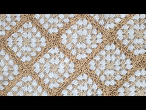 Видео: Як зв'язати бабусин квадрат гачком. How to crochet granny square