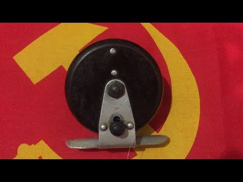 Видео: Советская, карболитовая, проводочная катушка которой больше 60 лет. Выпускалась на заводе Балтика.