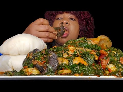Видео: Асмр мукбанг, острый овощной суп и толченый ямс, фуфу, нигерийская еда, звук еды