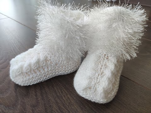 Видео: Белые пинетки на выписку для новорожденного. Вяжем вместе.