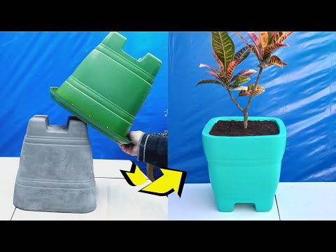 Видео: ЦЕМЕНТНАЯ ВАЗА ИЗ ПЛАСТИКОВОЙ ВАЗЫ