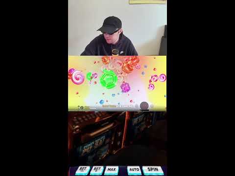 Видео: Ловлю лютый занос на стриме, скорее заходи!!!