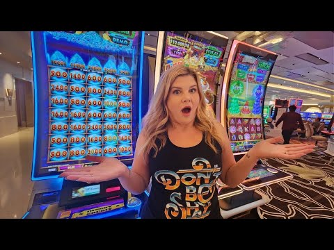 Видео: Верхний ряд взорвался, и все сошли с ума! (Слоты Ruby)