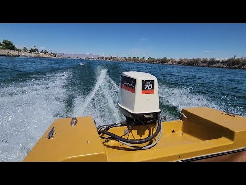 Видео: Minty 1974 Johnson 70 HP не заводится после попадания в воду