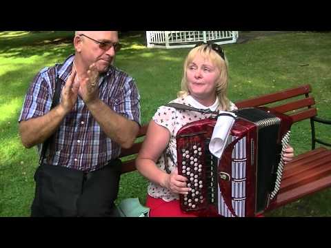 Видео: Ехаў Ясь на кані. Народная Белорусская песня на баяне