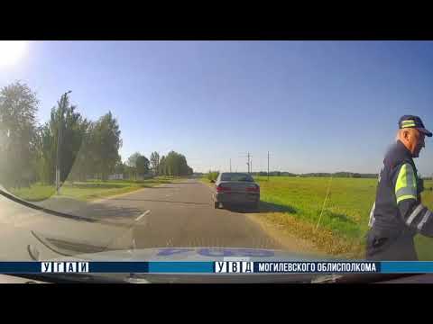 Видео: Пьяный водитель задержан сотрудниками ГАИ