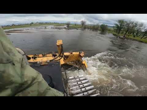 Видео: И снова в бой! Штурмуем водные преграды в Забайкалье.