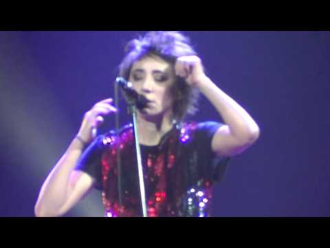 Видео: Земфира-  "Спасибо"-  03.04.16