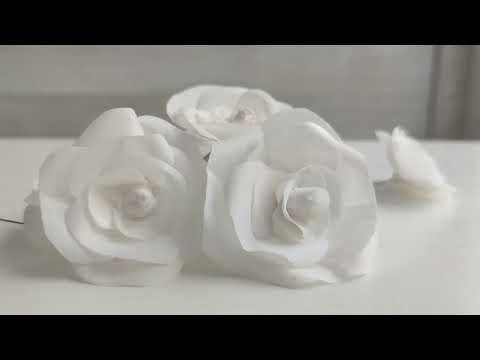 Видео: Цветы из вафельной бумаги - розы | Бюджетный декор для торта из вафельной бумаги