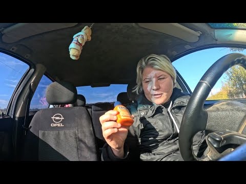 Видео: КУПИЛА КРАСКУ БУДУ ПЕРЕКРАШИВАТЬ  СТЕНЫ В СВЕТЛЫЙ 😍