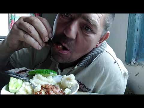 Видео: Асмр мукбанг/Asmr mucbang/Картофельное пюре и Жареный цепленак