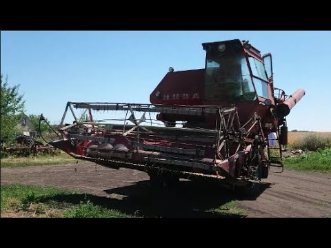 Видео: Стук в двигателе Камаз, ремонт на выезде и старый комбайн еще может!