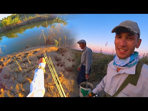 Видео: Мына өзенде СҰМДЫҚ БАЛЫҚТАР БАР!!! Әкеммен рогаткамен күзде балық аулау