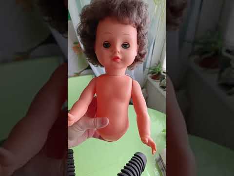 Видео: Кукла из ГДР. Бигги. 45 см. Разбираемся с ногами