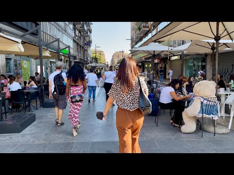 Видео: ИТАЛИЯ СЕГОДНЯ 🇮🇹 ГУЛЯЮ по центру БАРИ и фотографирую